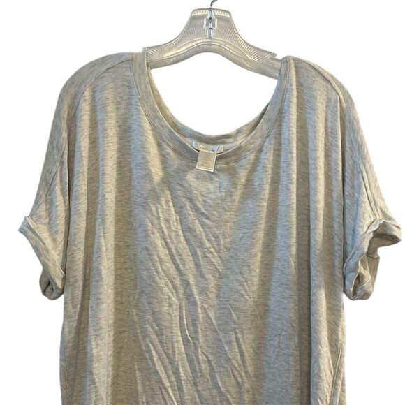 Matty M Women's XL Gray Short Sleeve Hi-Lo Casual Top - Picture 11 of 15